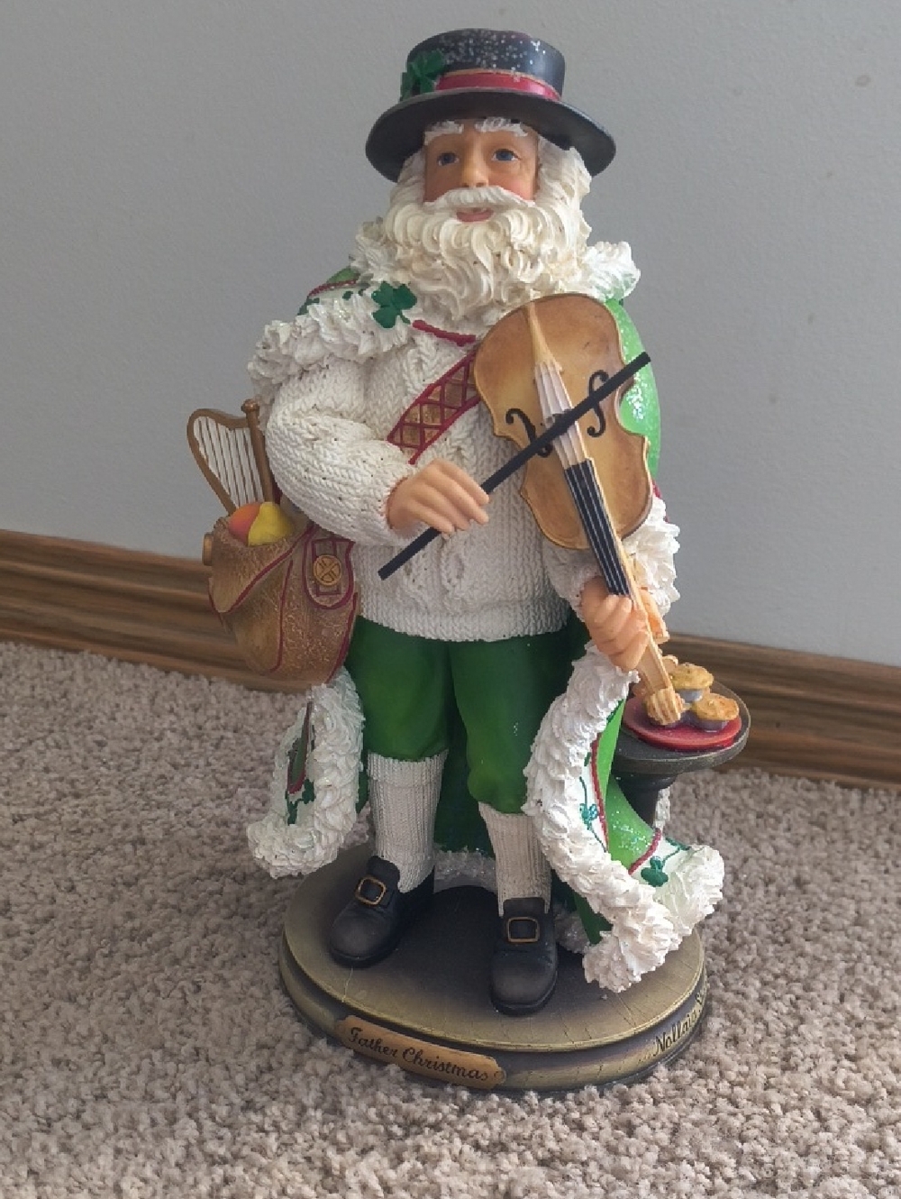 Holiday Santa Musician Figurine - Green & White